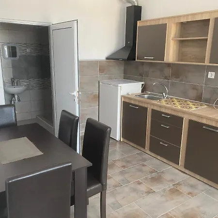 Konukevi за гости ася 3*