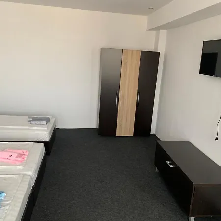 за гости ася Kavarna