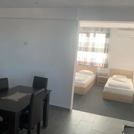 за гости ася