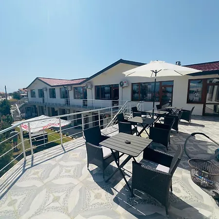 Konukevi за гости ася Kavarna