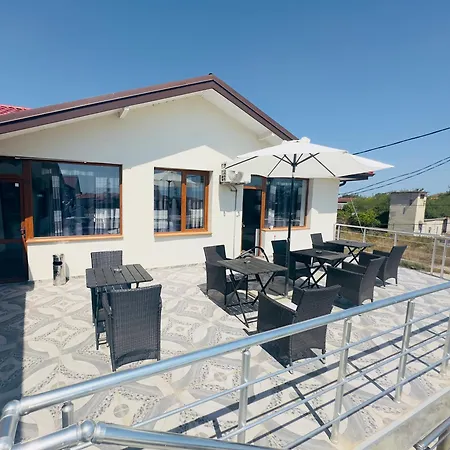 Konukevi за гости ася Kavarna