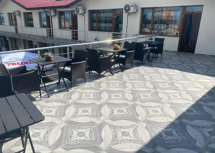 за гости ася