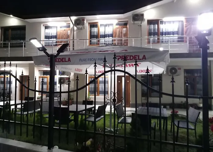 за гости ася Pensiune Cavarna